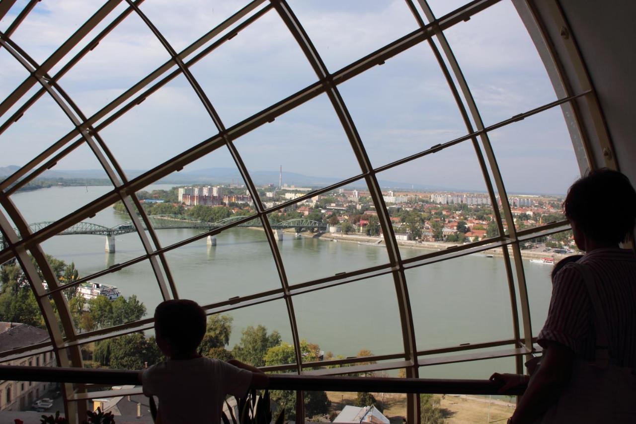 Hotel Adalbert Szent Gyorgy Haz Esztergom Exterior foto